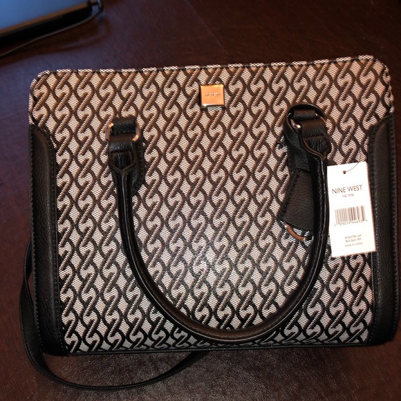 Nine West Handbags - Nine West Purse